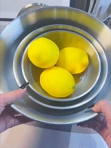 ชามผสมสแตนเลส รุ่นอัพเกรดความหนาเป็นสองเท่า ชามผสมสเตนเลส 17-25ซม มีปริมาตรวัด สแตนเลส 304 อุปกรณ์เบเกอรี่