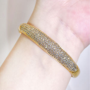 SEQUITO Precious Ladies Wrist Accessories Inlay Bling AAAAA CZ Zirconia Delicate Crystal Gold Plated Big Bangle Engagement Gift B334