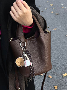 Fashionable Casual Bucket Bag Womens Winter New Korean Version Trendy All-Match Mother-Child Bag Hot Single Shoulder Bag