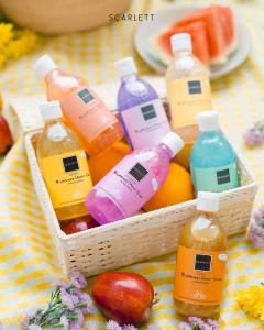 Scarlett Whitening Shower Scrub Series
