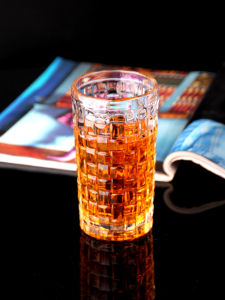 แก้วเบียร์แก้วแก้วเหล็กฝังดินสอแก้วทรงเหลี่ยมดีไซน์สร้างสรรค์แก้วใสสำหรับเครื่องดื่มและน้ำผลไม้ Flavinmci แบรนด์อิตาลี