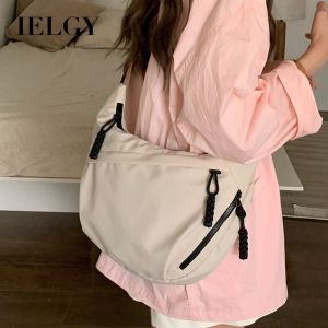 IELGY แฟชั่นคอมมิวเตอร์ขนาดใหญ่กระเป๋าสะพายไหล่ลุคสบายเหมาะกับทุกกระเป๋าแบบหนีบแขนฉบับภาษาเกาหลีกระเป๋าทรงสี่เหลี่ยมมีหูหิ้วสะพายไหล่