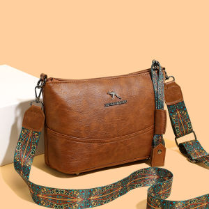clu Belt Bucket bag for middle aged and elderly women PU light luxury style shoulder crossbody bag ulc