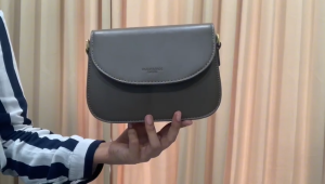 Tas Selempang Wanita Motif Polos TGJ062