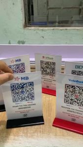 Menu Mã QR CODE để bàn mica bền đẹp
