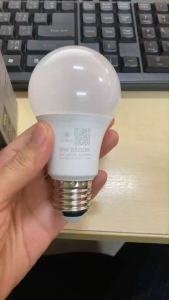 Enrich เอ็นริช หลอดไฟแอลอีดี 9วัตต์ แสงขาว ขั้ว E.27 6500K