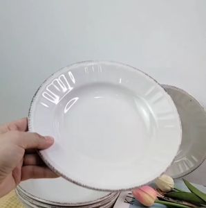 จาน จานเซรามิค สีขาว 8 นิ้ว ทรงลึก จานข้าว จานใส่อาหาร เคลือบเงาอย่างดี