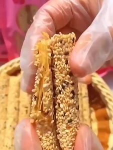 Traditional Handmade Sesame Brittle