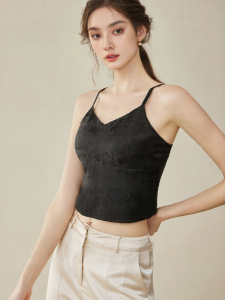 Back Smoothing Strapless Bra with Pads
