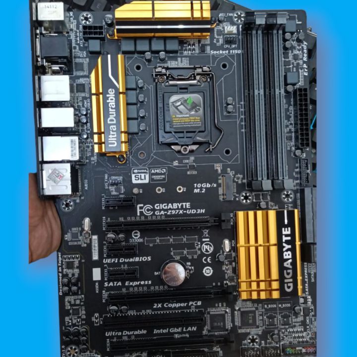 motherboard Gigabyte Z97/z87 socket Lga 1150 ddr3 onboard vga for