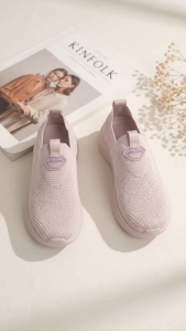 GIÀY THỂ THAO NỮ SLIP-ON