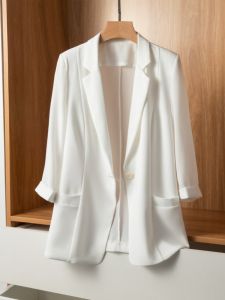 เสื้อสูทผ้าชีฟองบางสำหรับผู้หญิง ฤดูร้อน 2024 ใหม่ หลวมๆ ลำลอง สีขาว ป้องกันแสงแดด ชุดสูทขนาดเล็ก เสื้อผ้าทำงาน