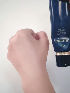 Cle de Peau Beaute Correcting Cream Veil N SPF25 PA++ 37ml CDP Beauty