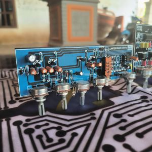 Crossover Aktif 2 Way Versi Komponen Super Nilai Clarty Lebih Tinggi