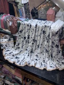 Mukena bunga renda/ Mukena Armany silk motif bunga