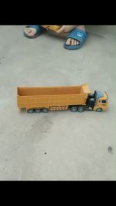 Truk Semi Trailer Remote Control: Pilihan Terbaik untuk Kendaraan Mainan