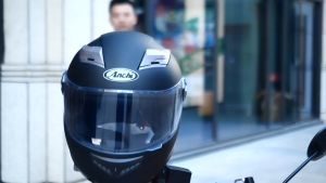 SHIELD TISI หมวกกันน็อก หมวกกันน็อค หมวกกันน็อคเต็มใบ รถจักรยานยนต์ Helmet กันลม กันน้ำ ทนต่อการใช้งาน แข็งแรง ใส่สบาย หมวกกันน็อคเต็มใบ