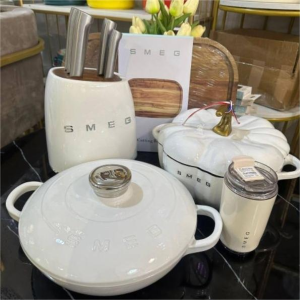 SMEG pot 24cm double ear soup pot 4.2L large capacity household soup pot stew pot cast iron stew pot