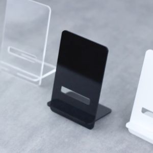 Pajangan Jam Tangan Stand Display Akrilik 1 - INPI House