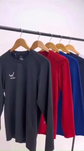 Áo giữ nhiệt nam chính hãng áo dài tay Wika vải thun lạnh co giãn 4 chiều chơi thể thao đá bóng tập Gym