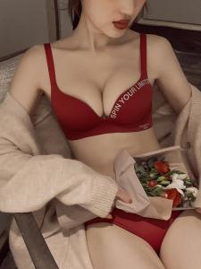 Victorias Secret Womens Underwear Set Red Smooth Wireless Boosting Chest Gathering No Steel Ring Bra Ensemble