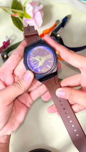 【 Promo 】Jam tangan pria Pembongkaran tali karet silikon kaca belakang dengan mudah Dikirim Jakarta