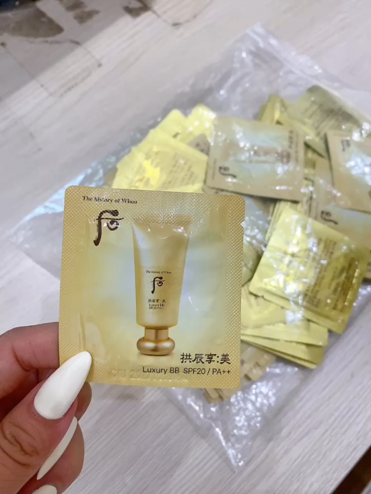 Kem nền BB cao cấp mịn, che phủ tốt Whoo trang điểm Luxury BB Cream SPF20/PA++ ( Combo 10 gói )