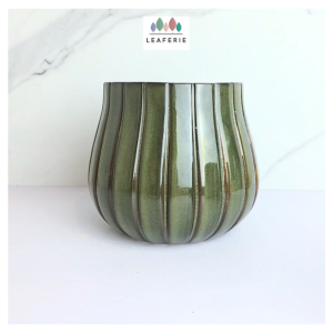 The Leaferie Zyra plant pots. flowerpot . flowerpots . flower pot planter planters Ceramic Plants
