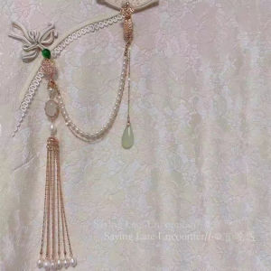 จี้ตกแต่งเสื้อผ้าฮันฟูสไตล์จีนโบราณ จี้ตกแต่งไหล่ จี้ติดหน้าอก จี้ติดคอ จี้ติดหู เครื่องประดับแฟชั่นสำหรับผู้หญิง