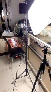 85W LED Photography Lamp with a Soft Light Box with a 2M Bold Tripod Can Adjust the 3 -color Remote Control Studio Kit