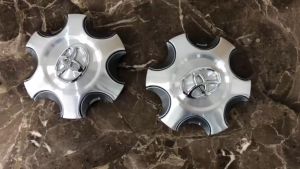 Logo chụp mâm ốp lazang bánh xe ô tô Toyota Fortuner 2017-2021 - Chất liệu nhựa ABS và hợp kim nhôm cao cấp