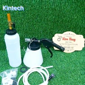 Bình hút xả e phanh hút gió thắng có 2 bình hút và châm Kintech