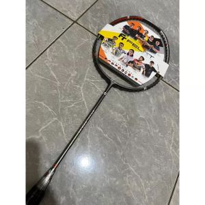 RAKET BADMINTON BULUTANGKIS FELET BRAWLERS 01 Dan 02