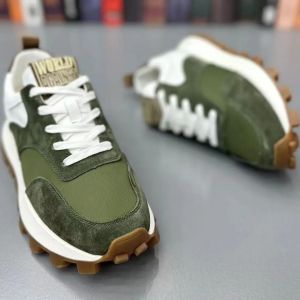 New vulcanized wedged sneakers men laced up sports shoes man casual non slip trainers comfortable jogging shoes male sneakers