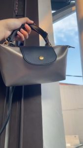 Mirai Pouch 2in1: Tas Slingbag Wanita Premium & Free Goodie Bag