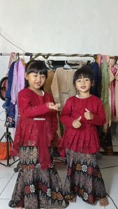Baju Kebaya Anak TK & SD Modern Lengan Panjang Rok Duyung Batik Kutubaru