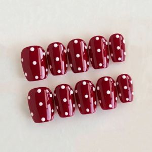10pcs Red Polka Dot Short Square Handmade Wearable NailsChristmas NailsSuitable For Womens PartiesFestivalCasual Wear