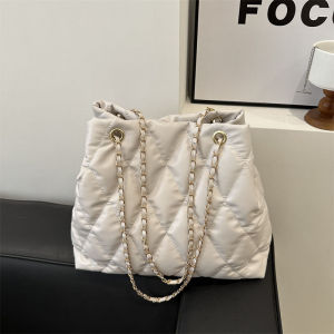 High-End Large Capacity Bucket Bag Tote Chain Single Shoulder Fashion Diamond Grid Pattern 2024 Stylish Cross-Border Handbag