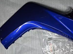 Cánh bửng màu xanh GP Exciter 135 2005-2010 hàng zin chính hãng yamaha Vĩnh Phúc Cho AE Dọn Xe bị té bể tông đụng đủ các