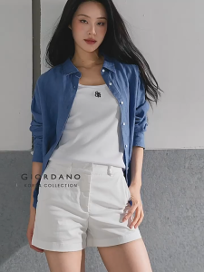 Giordano Korea Collection Womens Stretchy Cotton Mid Rise Shorts 05405513