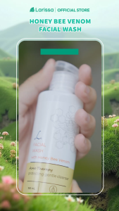 Larissa facial wash acne instensive - honey bee venom acne