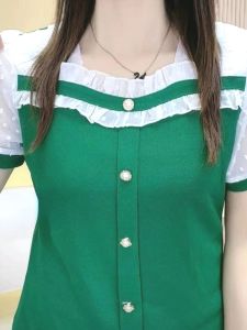 เสื้อยืดแขนสั้นคอเหลี่ยมลายลูกไม้ผ้าชีฟองไซส์ใหญ่สำหรับฤดูร้อนปี 2024 เสื้อเชิ้ตผู้หญิงไซส์ใหญ่ที่สวมใส่สบายและทันสมัย