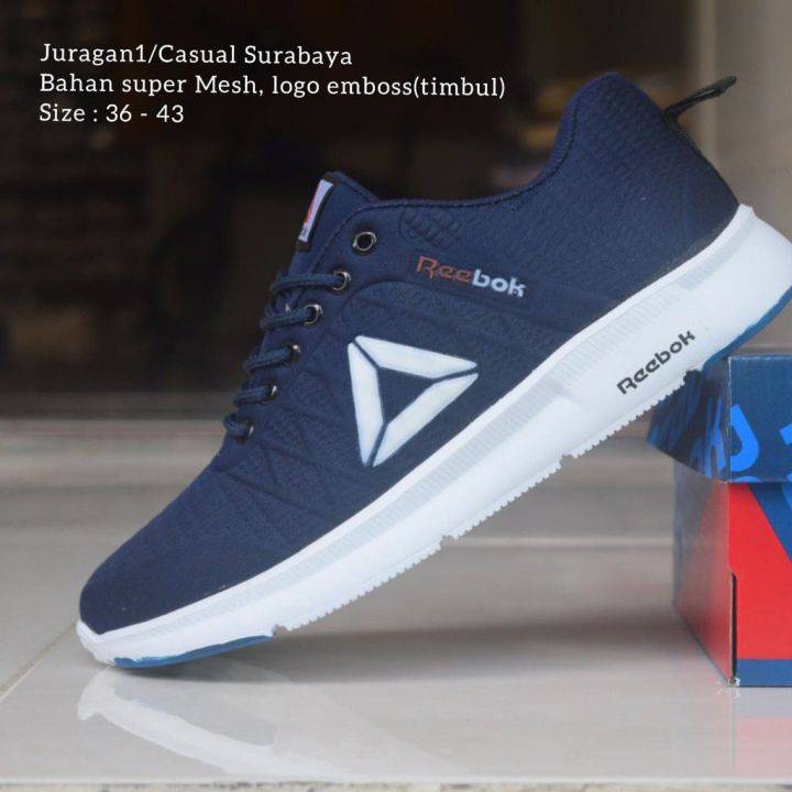 sepatu reebok running biru