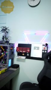 Bảng lỗ Pegboard Dola Home nhỏ gọn kim loại cao cấp treo tường treo quần áo móc khóa đồ dùng cần thiết