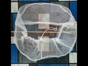 LƯỚI BỌC QUẠT bọc lồng quạt an toàn cho bé vải bọc cả loại quạt lớn và nhỏ (Dây rút vừa các loại quạt gia đình)