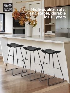 Sleek Modern Bar Stool Bar Chair
