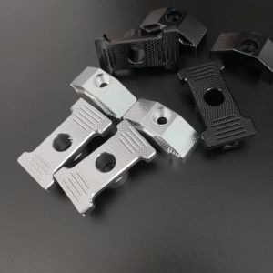 (H àng mới về) Bộ Pát tăng sên âm lắp cho Xe exciter 135 đời (2006-2010) Làm Bằng Nhôm CNC nguyên khối.Gắn như zin Có 2 màu Ae chọn lựa ngay nhé!!