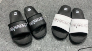 Sandal Slop Pria Wanita Terbaru Sendal Slide Slip On Motif MCC Pulse Casual Dewasa Selop Distro Kekinian 37-43