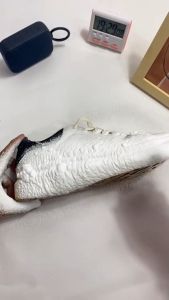 Chai xịt tạo bọt vệ sinh giày XIMO Bình xịt vệ sinh giày tẩy trắng đế giày 300ml XVSG02