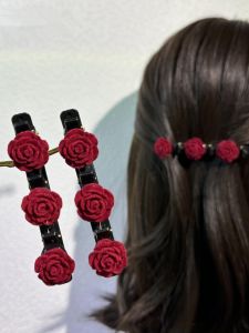 Vintage Rose Red Flocking Hair Accessories Side Clips Half Shoulder Length Hairpins for Fringes Styling Fashionable Hair Decor